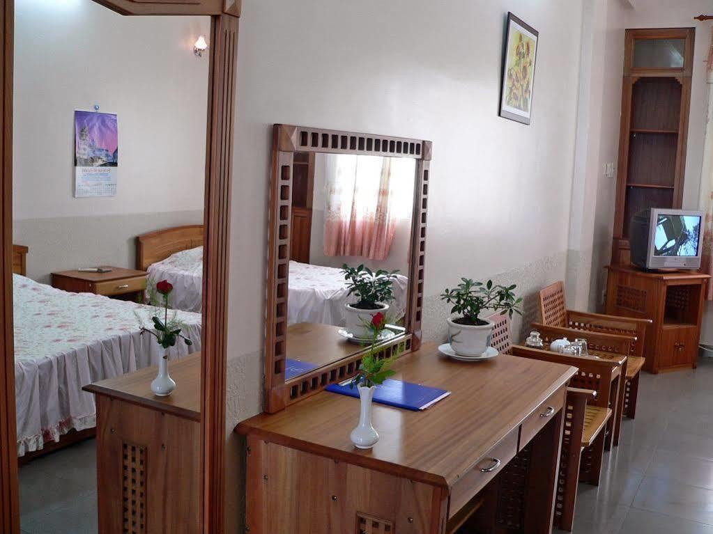 Hoa Binh 2 Hotel Лонгсюєн Екстер'єр фото