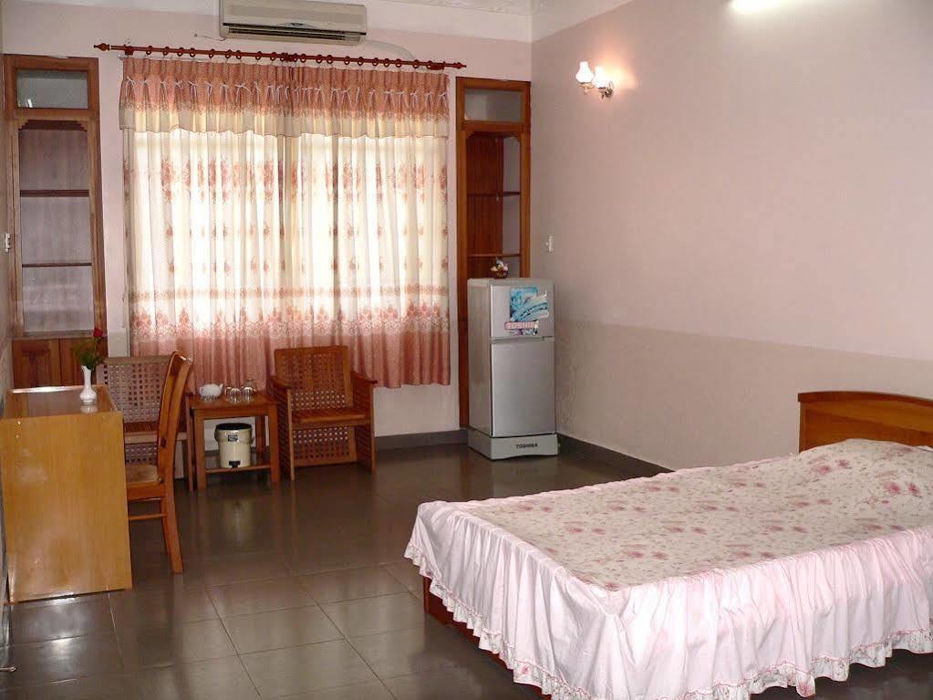 Hoa Binh 2 Hotel Лонгсюєн Екстер'єр фото